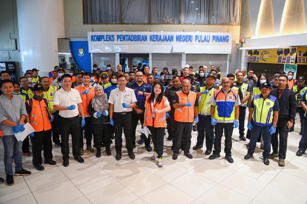 group_photo_bersepadu